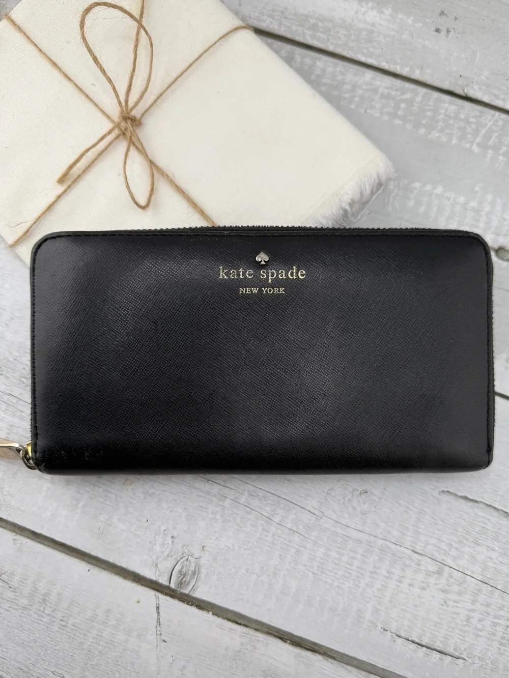 AUTHENTIC Kate Spade wallet. Navy blue.